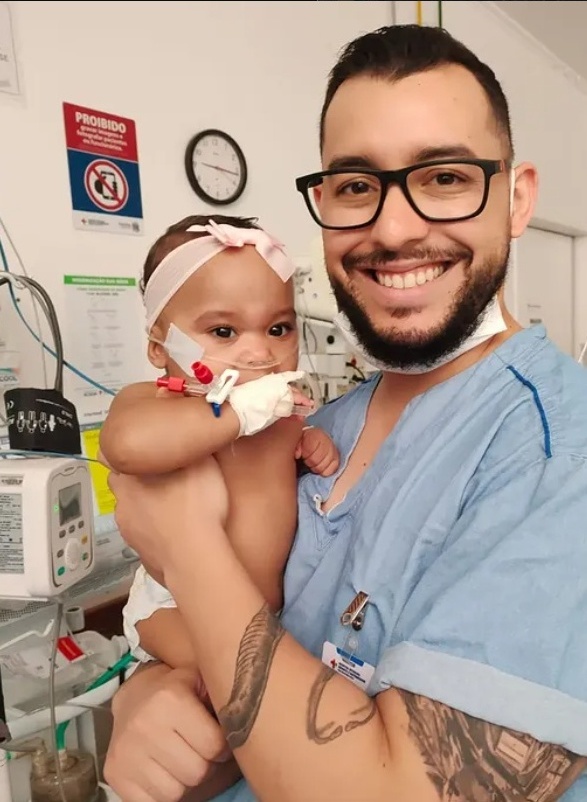 Dr. Renan Barreto, sócio proprietário da CVA Vacinas